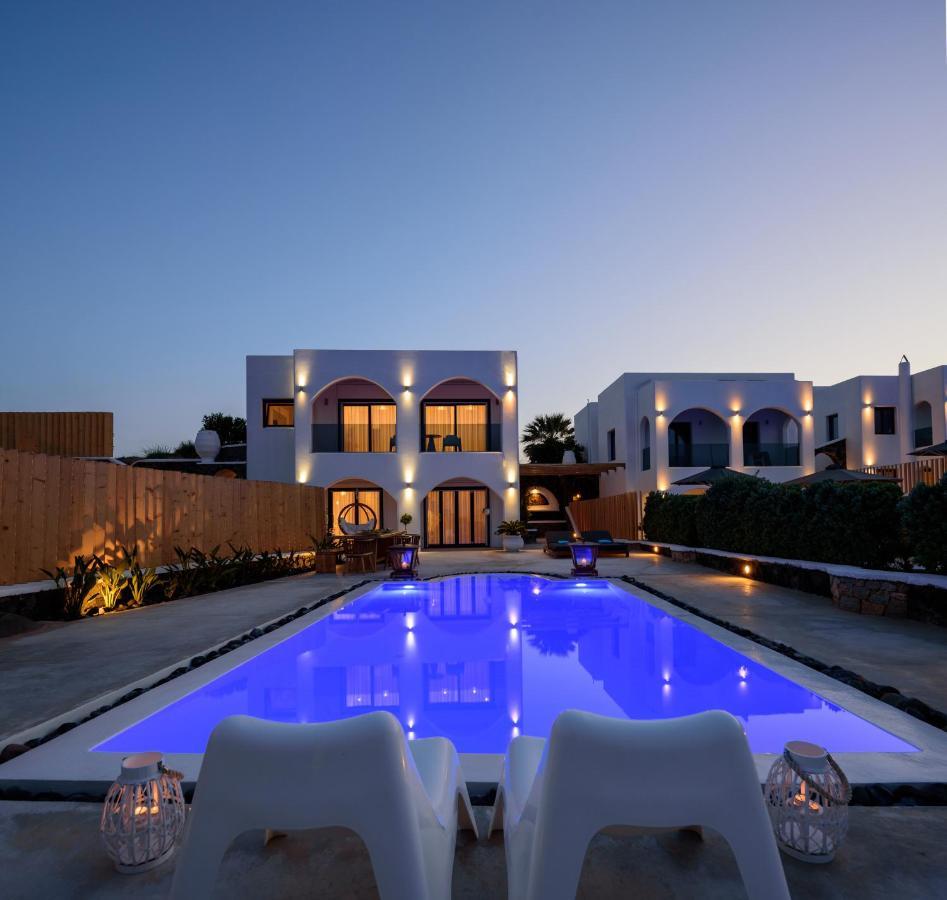 Amor Hideaway Villas Fira  Eksteriør bilde